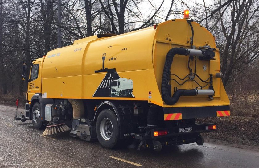 Подметально-уборочная машина faun