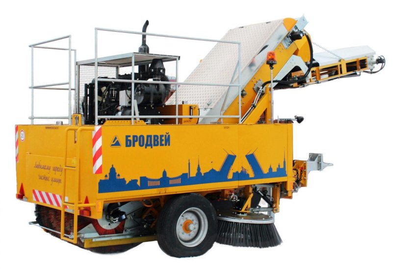 Подметально-уборочный прицеп Бродвей