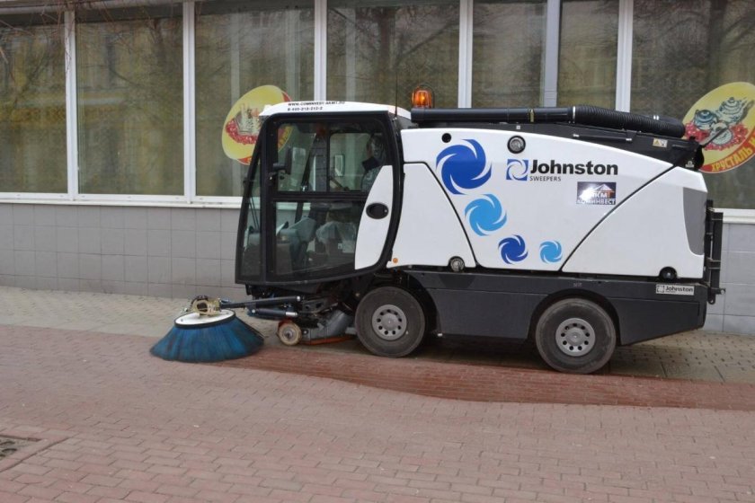 Подметально уборочная машина Johnston