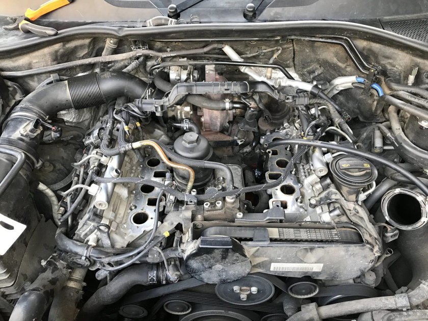 Клапан ЕГР q7 3.0 дизель