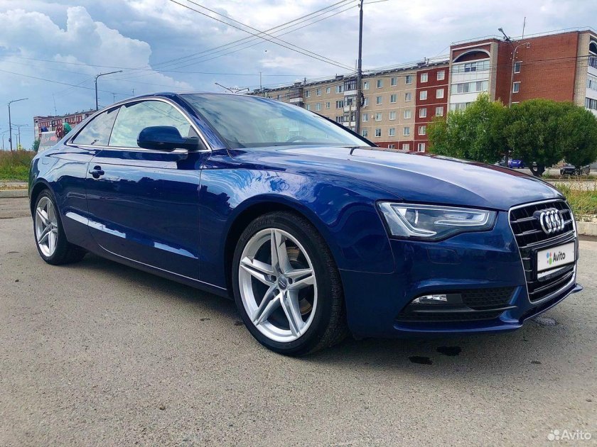 Audi a5 Blue Wagon