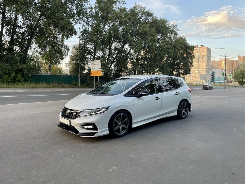 Honda jade 2020