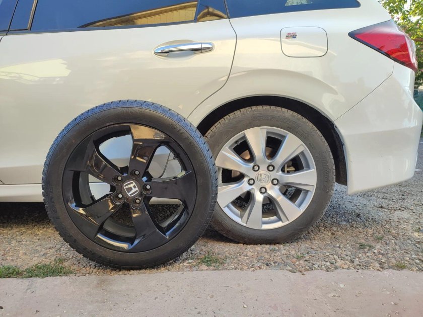 225 55 17 На хонду Джейд