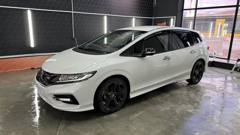 Хонда Джейд РС