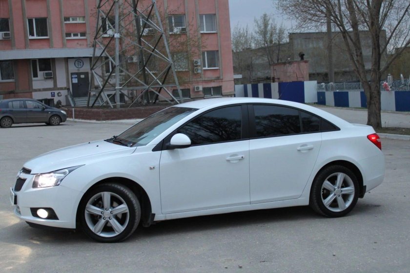 Chevrolet Cruze r17