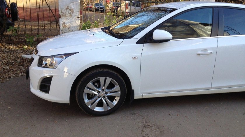 Chevrolet Cruze r17