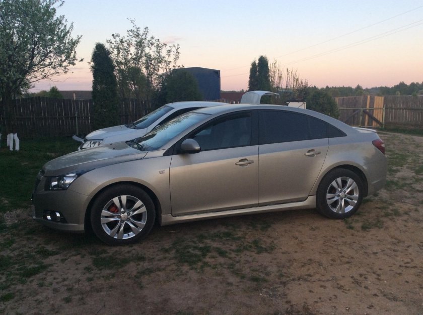 Chevrolet Cruze r17