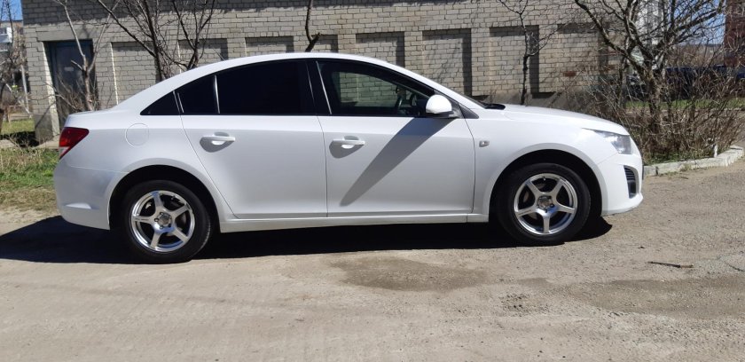 Chevrolet Cruze r15