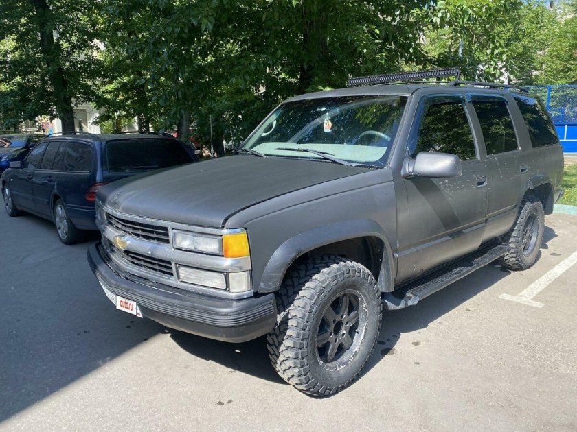 Chevrolet tahoe suburban 1995