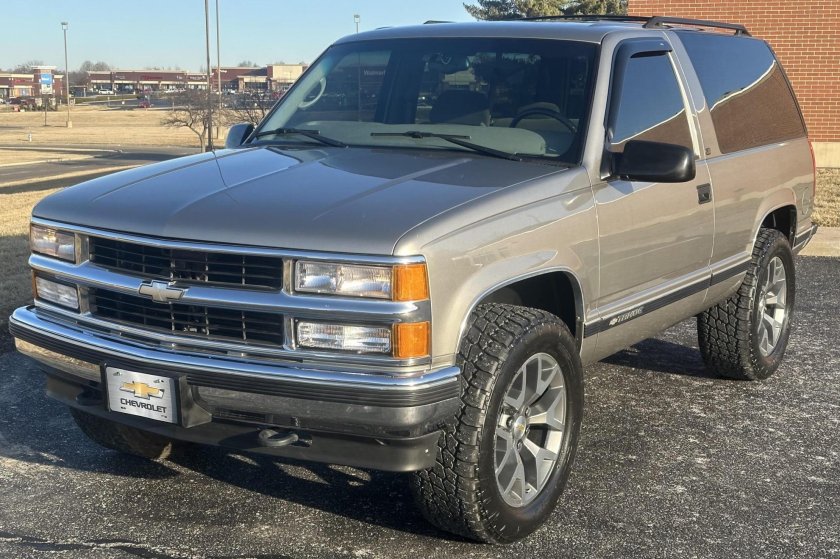 Chevrolet tahoe 1995 5.7