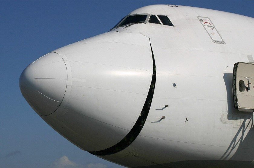 Боинг 747 нос