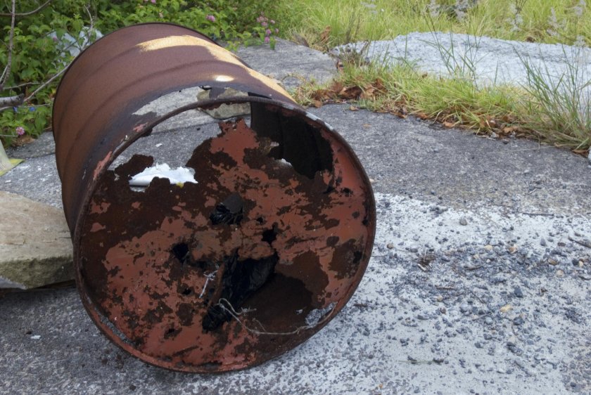 Ржавые бочки