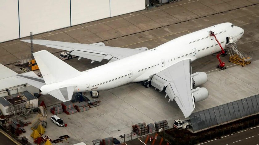 Boeing 747 8i крыло