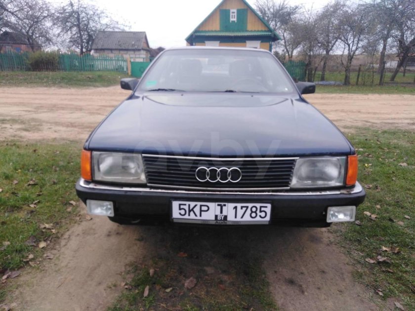 Audi 100 1984