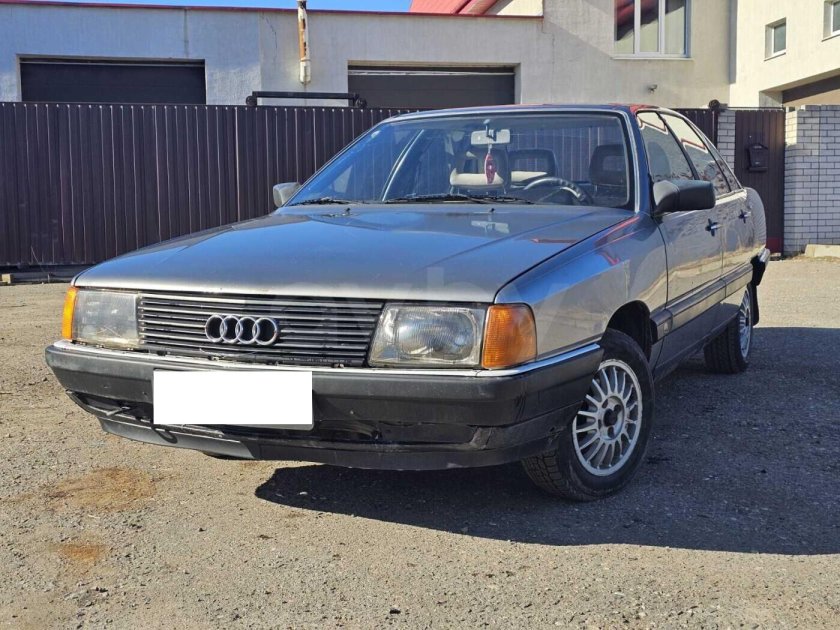 Ауди 100 1984
