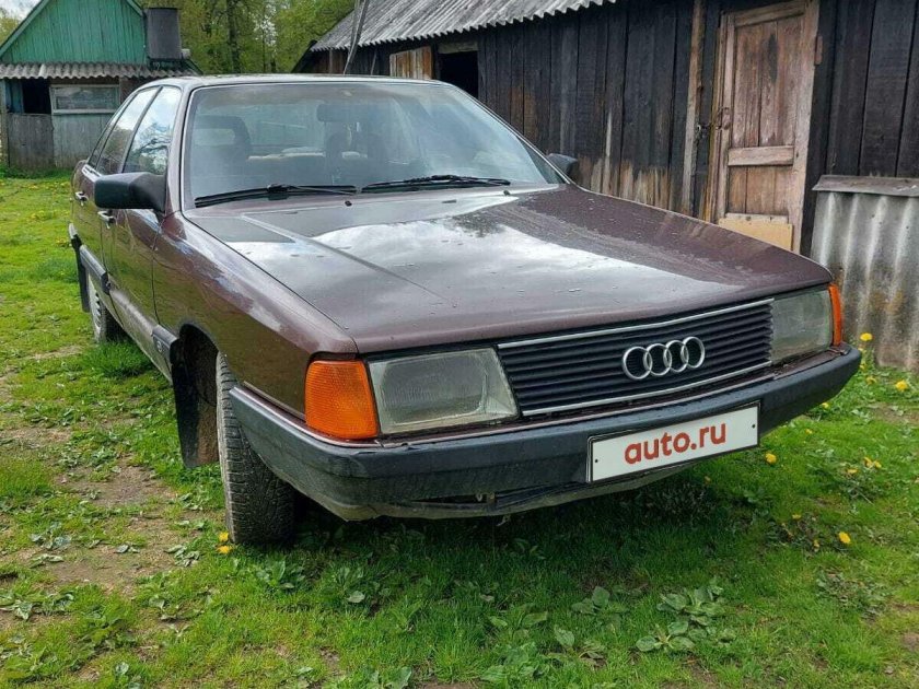 Audi 100 1985