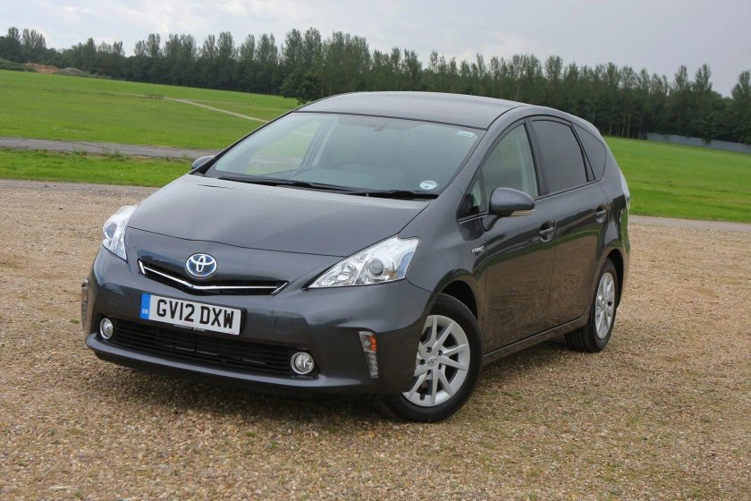 Toyota Prius Plus 2012