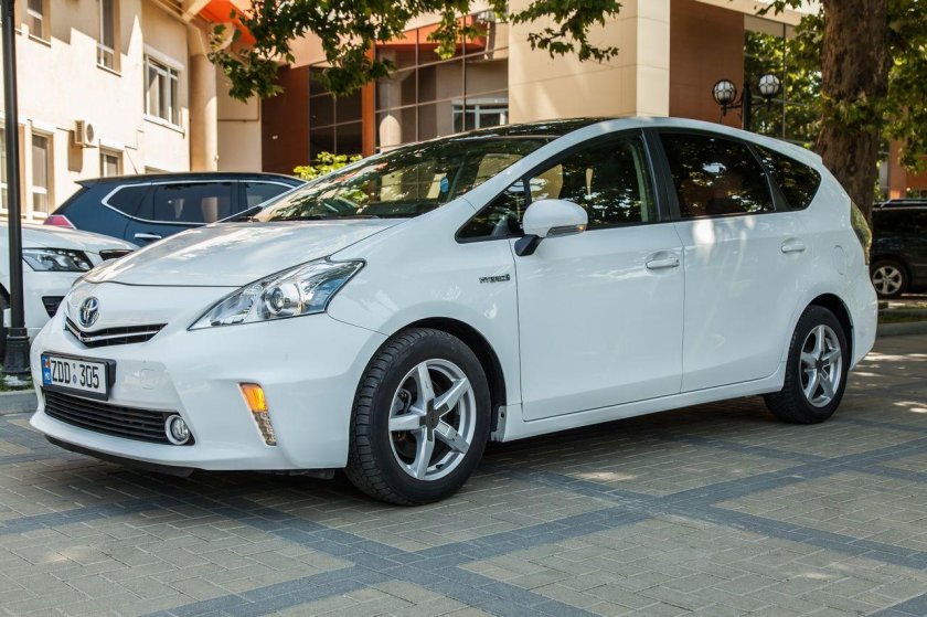 Toyota Prius Plus