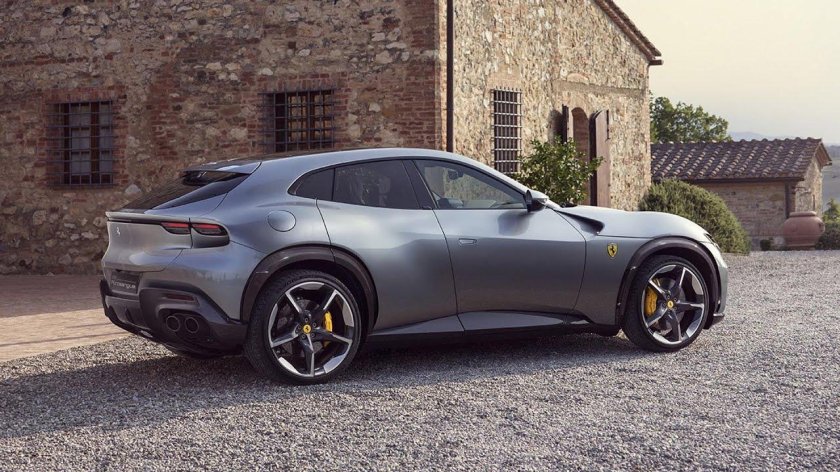 Феррари Purosangue 2022