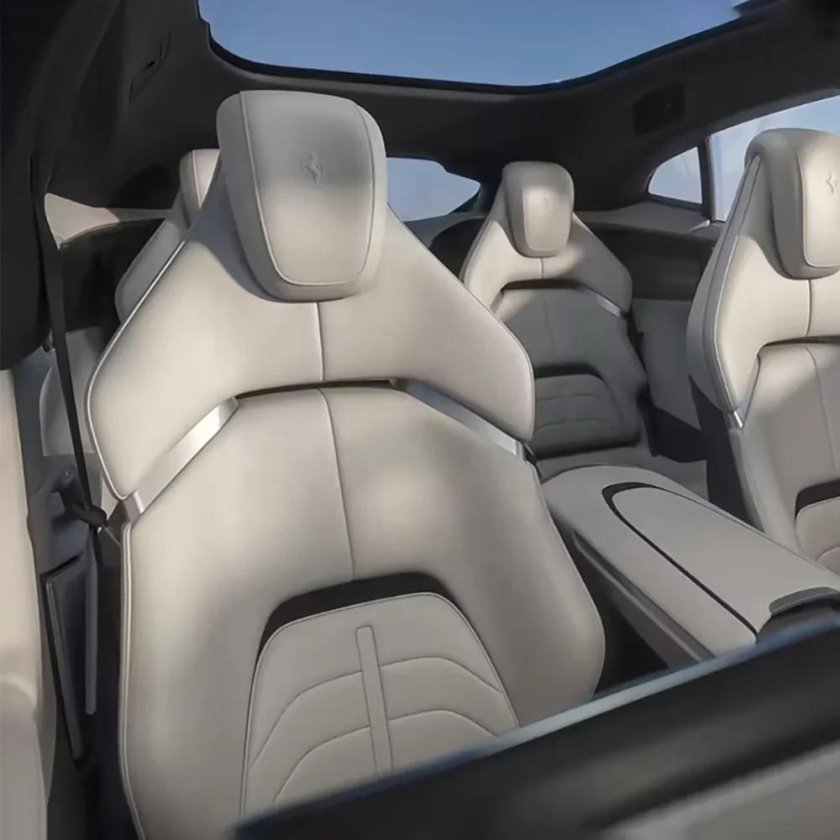 Кроссовер Ferrari Purosangue