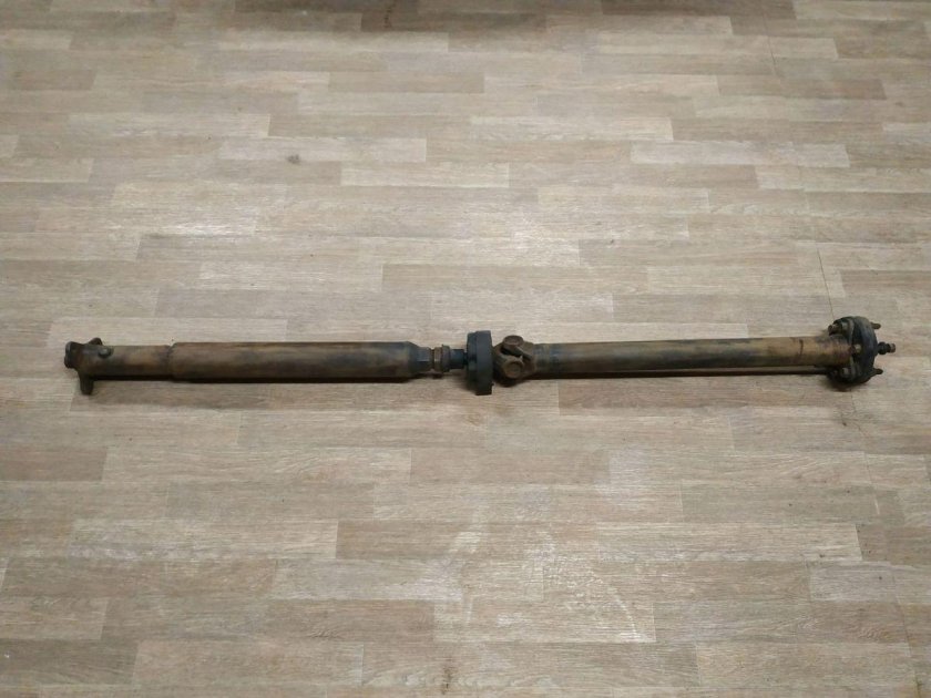 Вал карданный