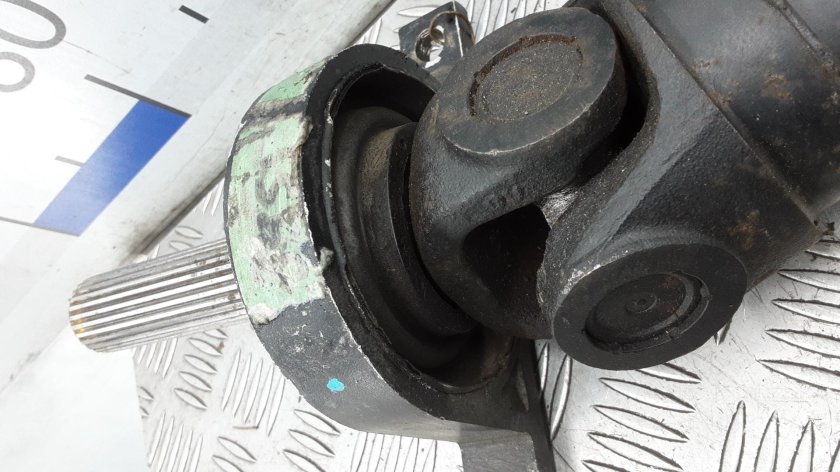 Карданный вал Ягуар x-Type