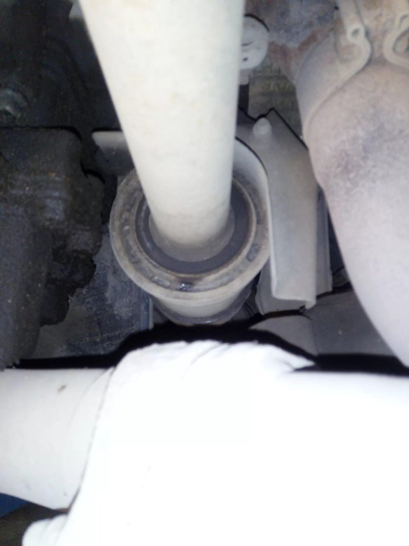 Промежуточный подшипник привода Jaguar x-Type