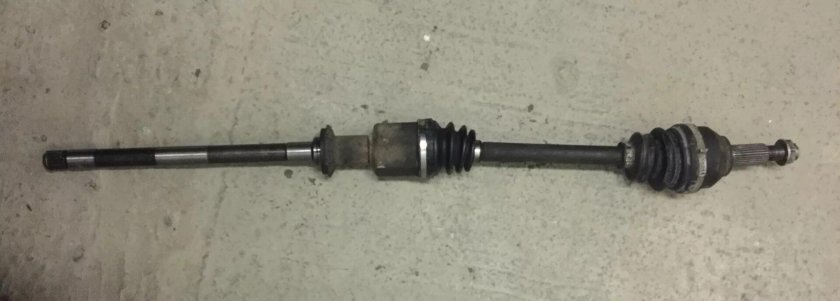 Правый приводной вал Ягуар x-Type