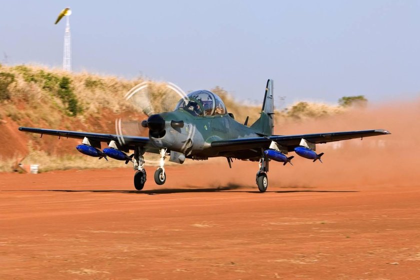 Embraer EMB 314 super Tucano
