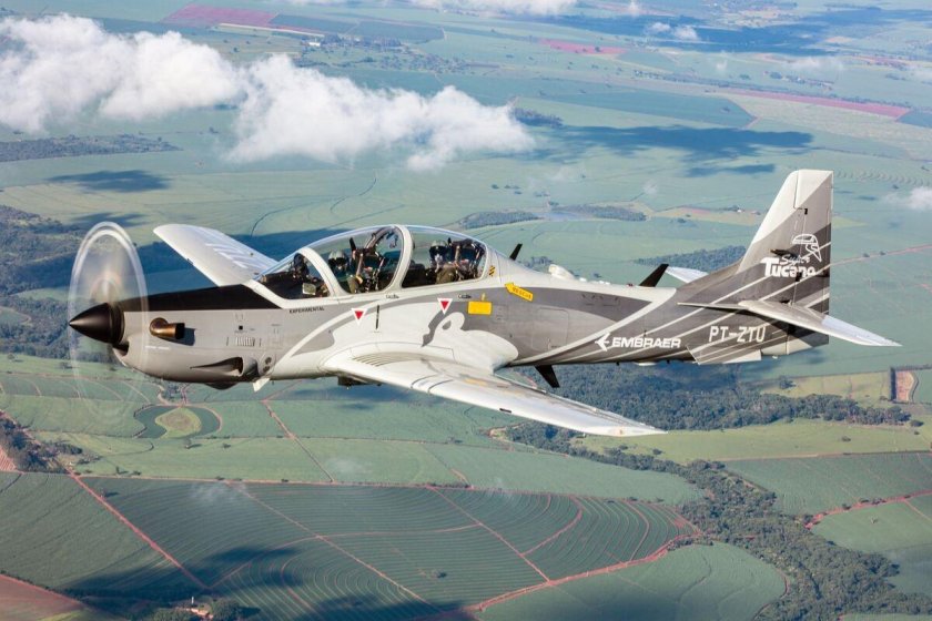 Embraer a-29 super Tucano