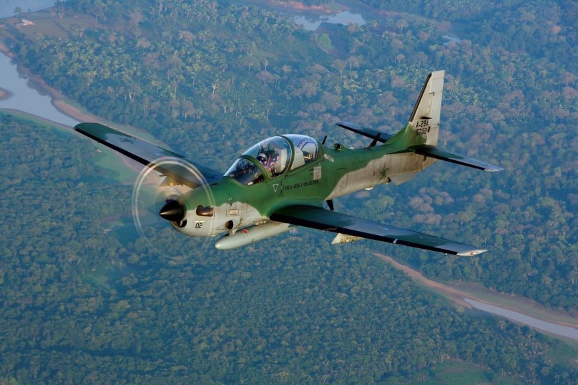 Emb-314 super tucano