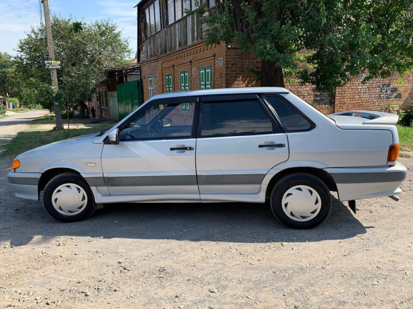 ВАЗ 2115 2004