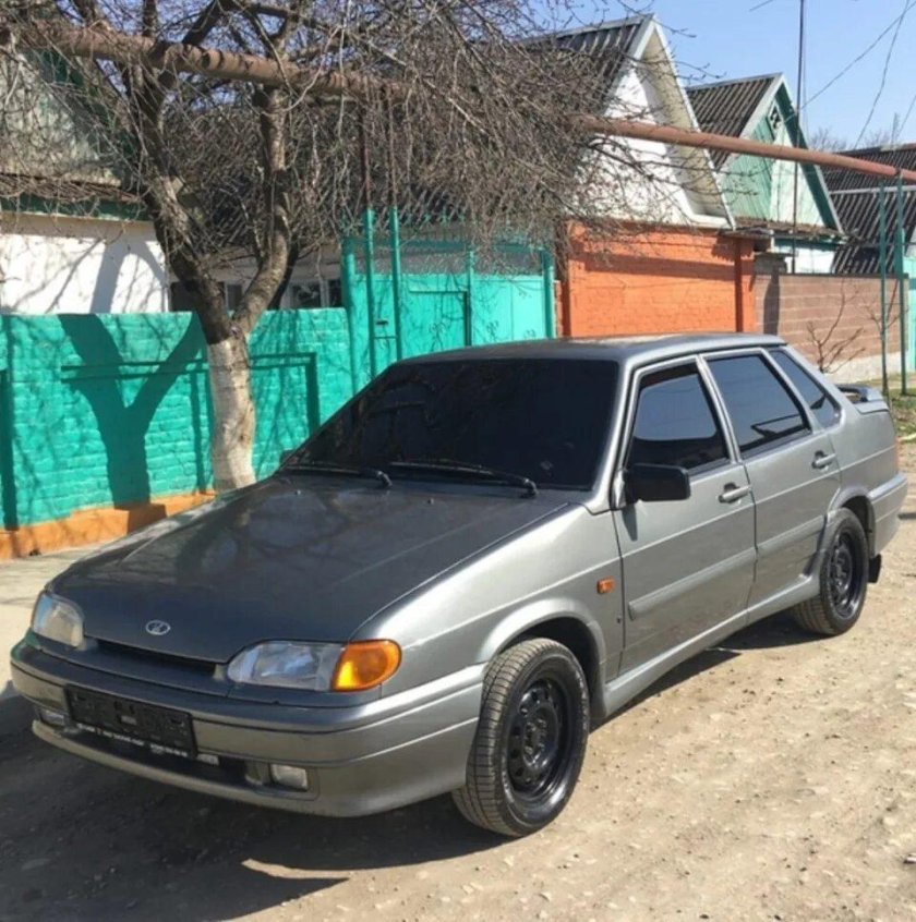 ВАЗ 2115 черная