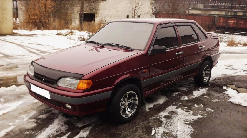 Лада 2115 бордовая