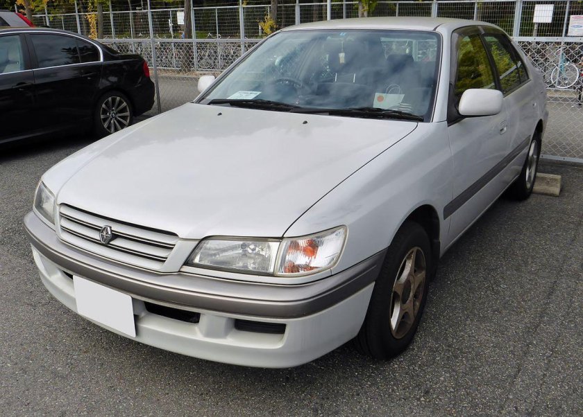 Toyota Premio 1996