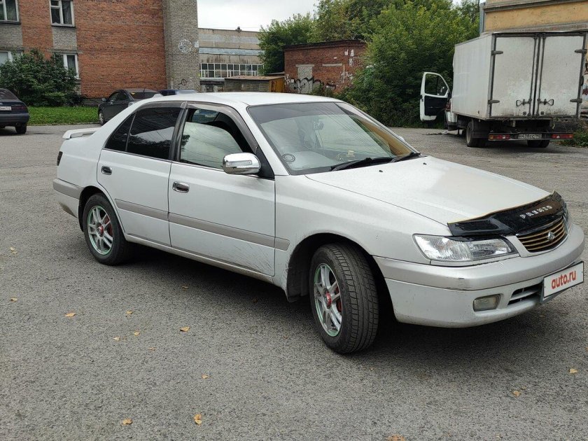 Toyota corona xi (t210)