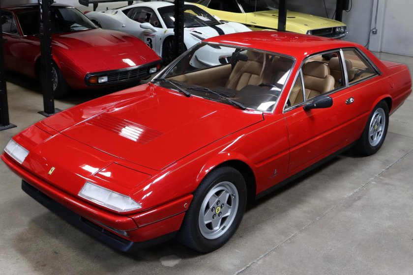 Ferrari 412
