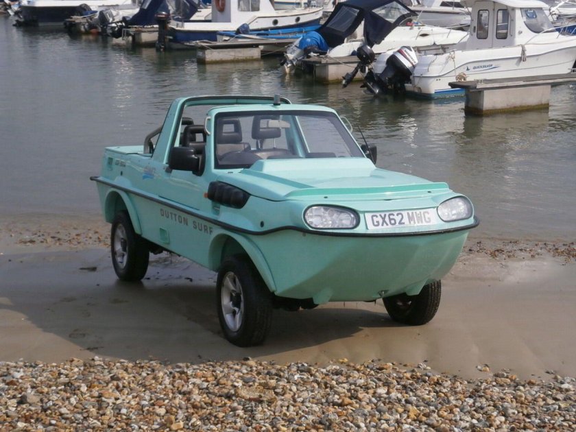 Dutton Amphibious Surf 4wd