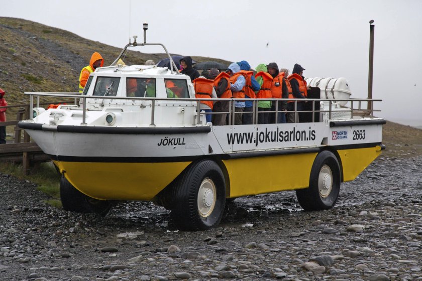 Амфибия LARC-5