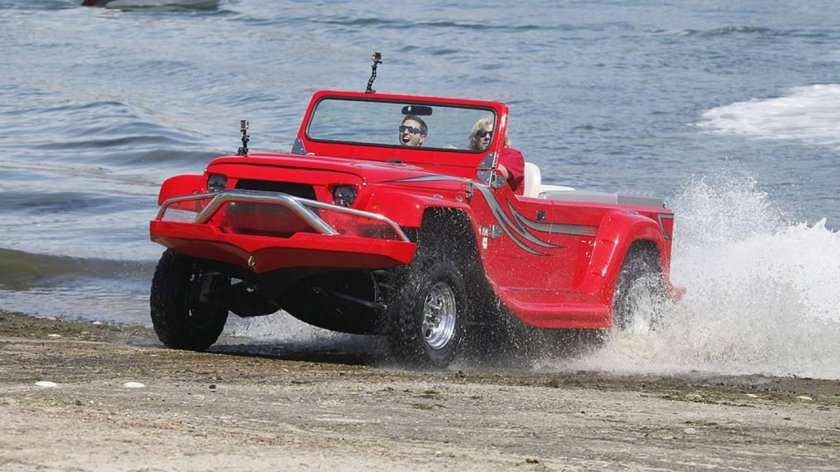 Автомобиль-амфибия WATERCAR Panther