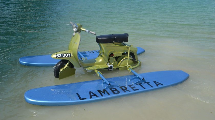 Мотоцикл амфибия