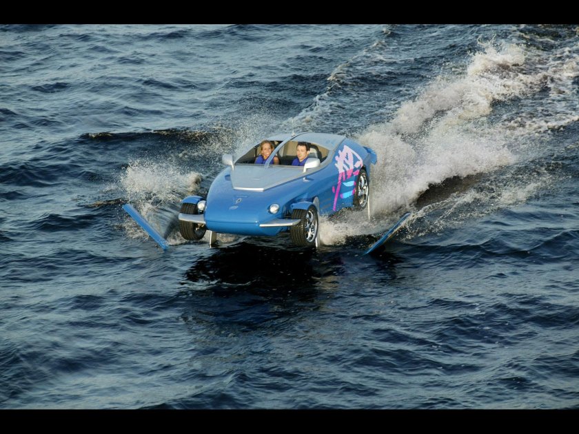 Амфибия rinspeed splash