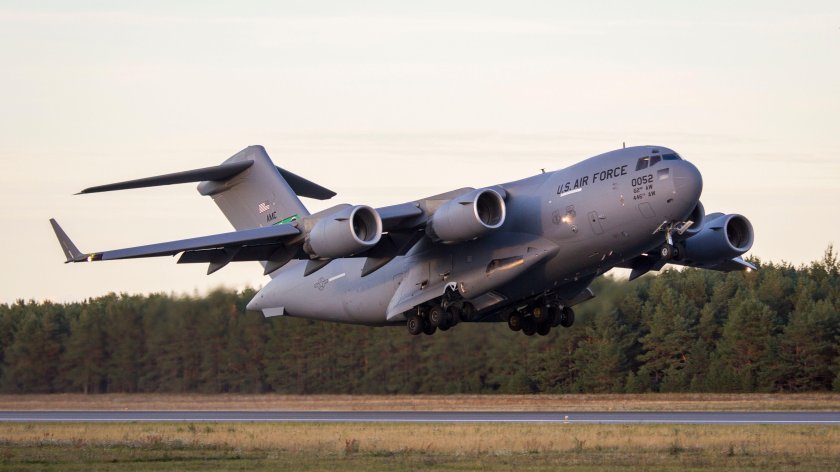 Boeing c-17 Globemaster III