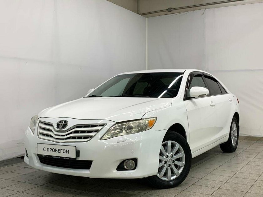Toyota camry 2011