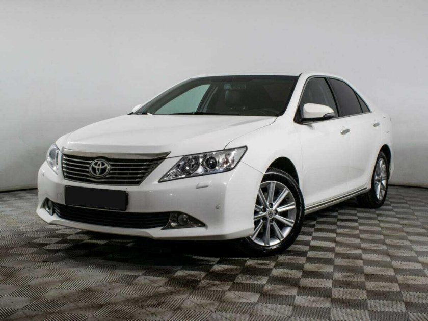 Toyota camry 2014
