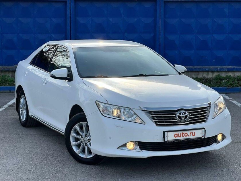 Toyota Camry 2014