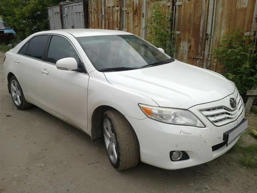 Тойота камри 2008 белая