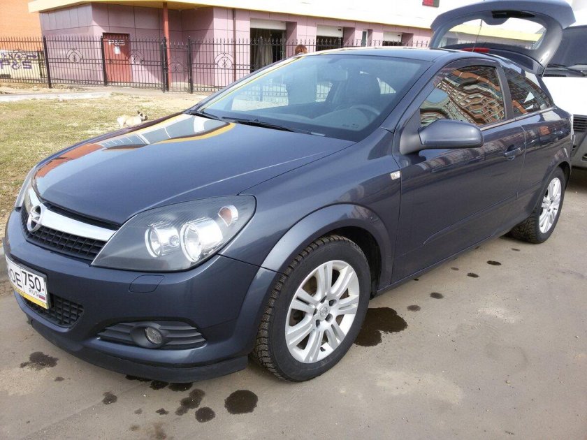 Opel Astra GTC H Рестайлинг 2007