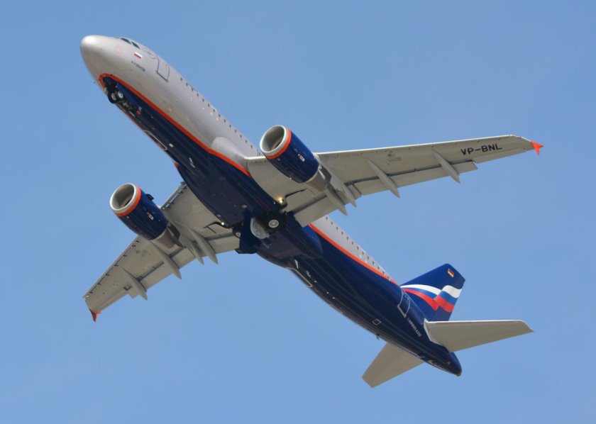 Самолёт Аэробус а320