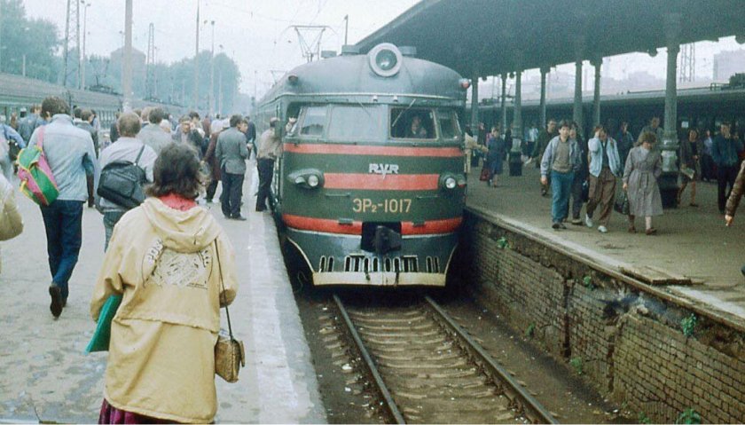 Ярославский вокзал в 90-е